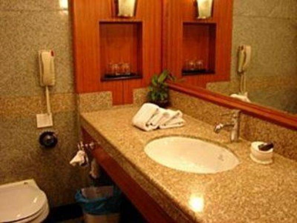 Hotel Hans International Nueva Delhi Exterior foto