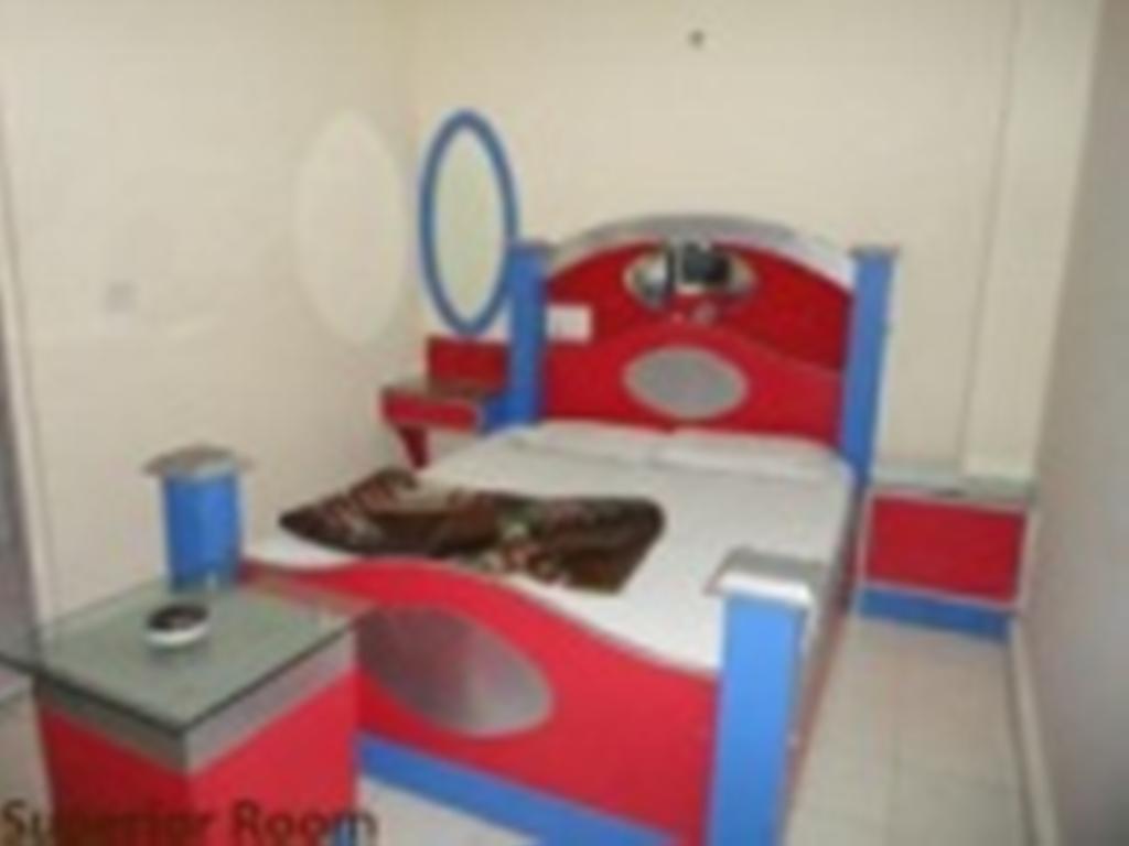 Hotel Hans International Nueva Delhi Habitación foto